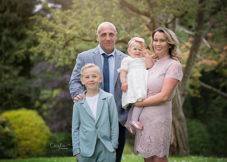 family photo session in the park