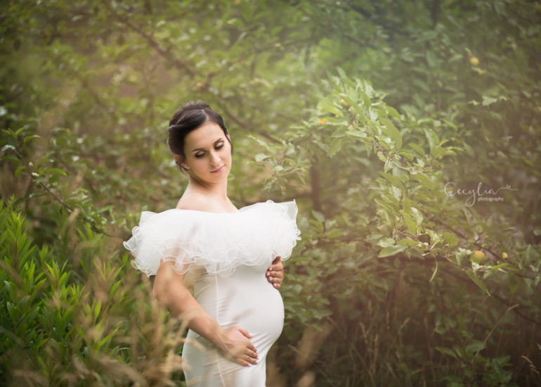 pregnant women in white dress